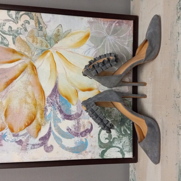 Charlotte Russe Gray, Pointed Toe, Ruffle Strap, Zip Back Heels - Picture 12 of 15